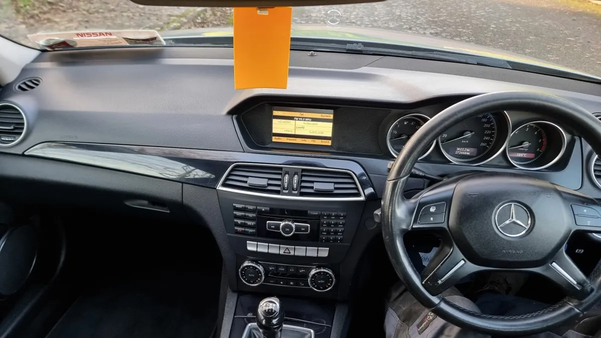 Mercedes-Benz C-Class 2012 - Image 2