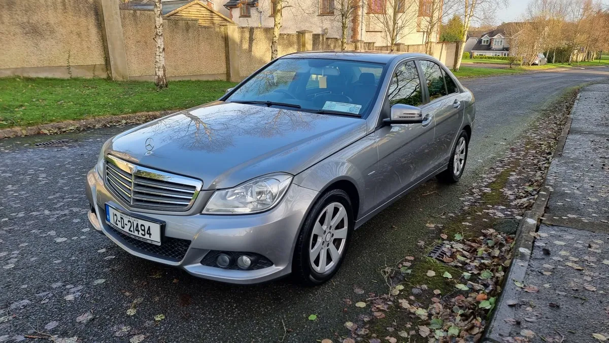 Mercedes-Benz C-Class 2012 - Image 4
