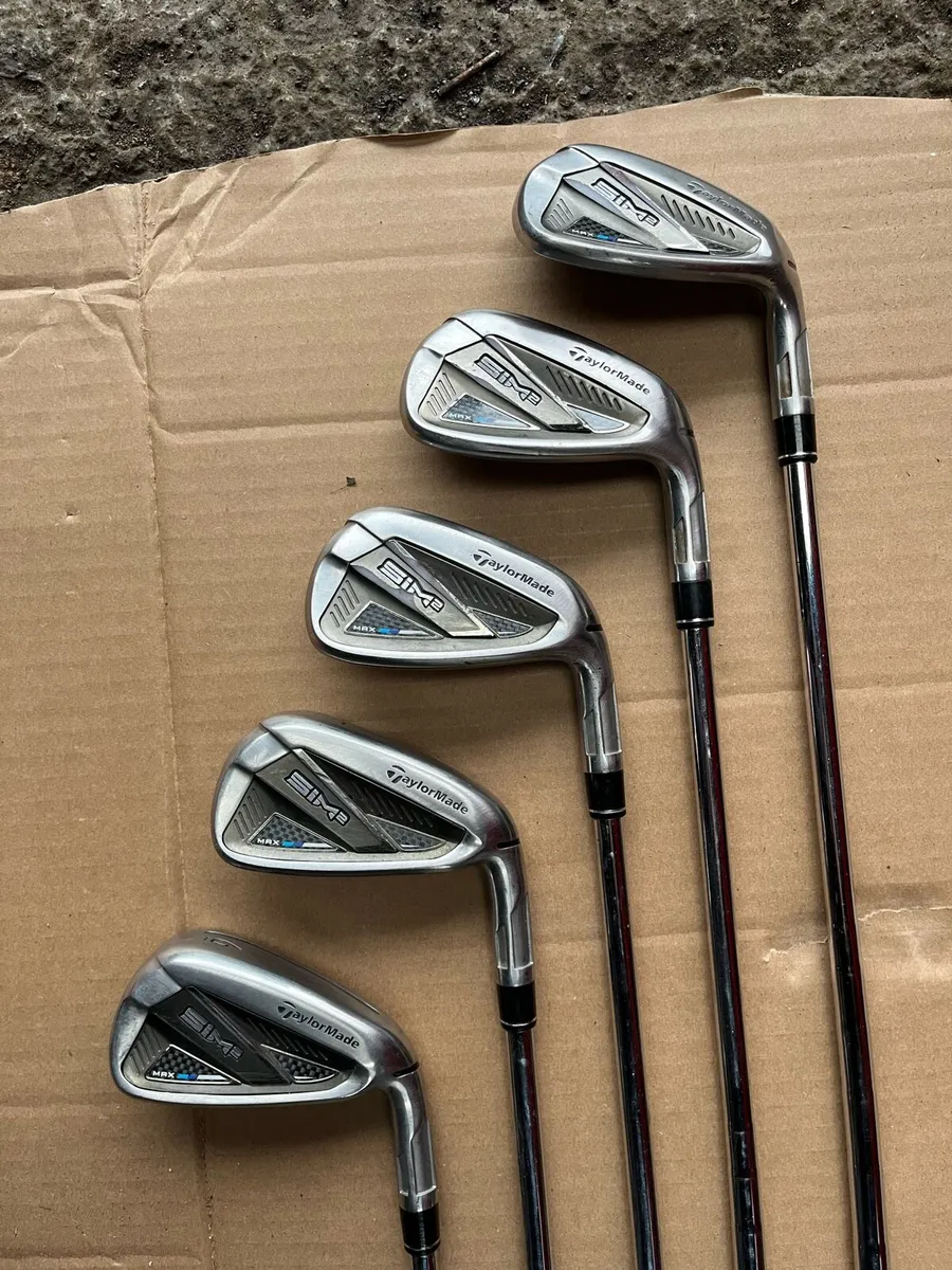 Taylormade Sim2Max - Image 1