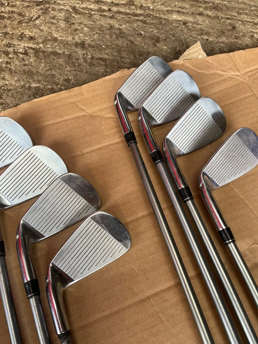 Taylormade rbladez irons - Image 2