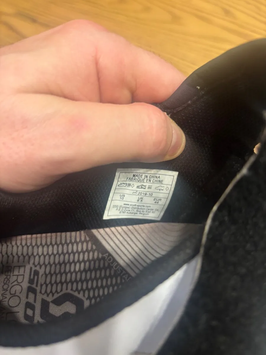 Triathlon TT , Road bike and wet suits - Image 2