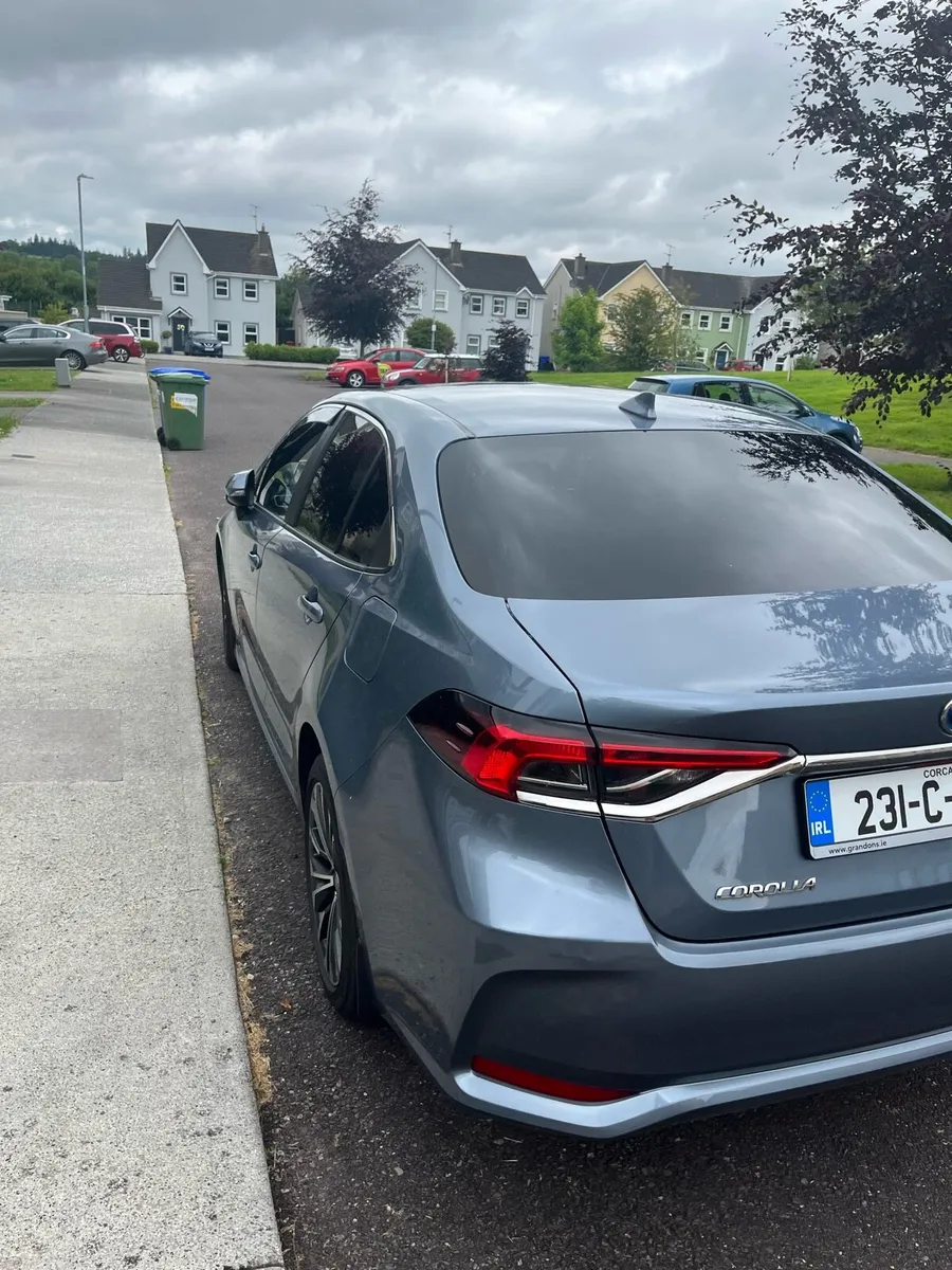 Toyota Corolla Luna Sport - Image 1