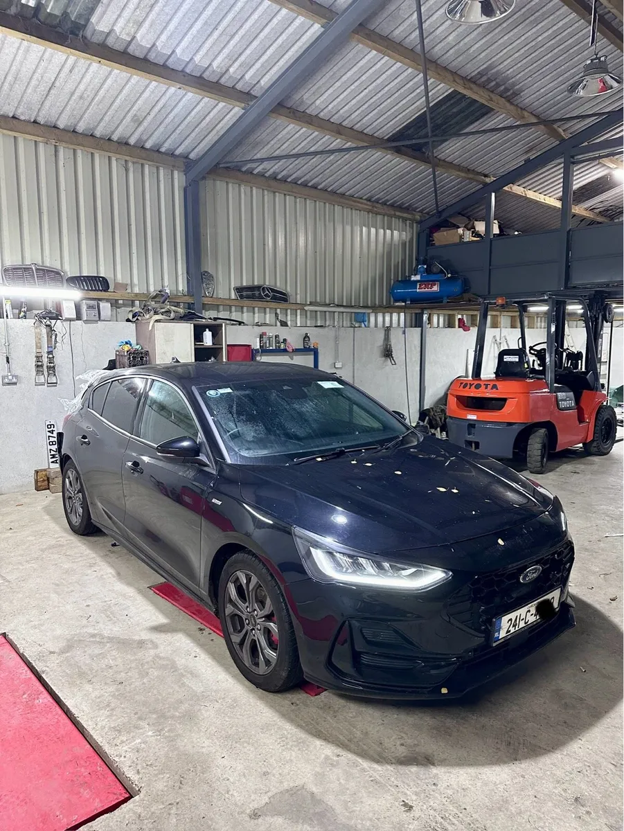 2024 Ford Focus 1.0 st line - Image 1