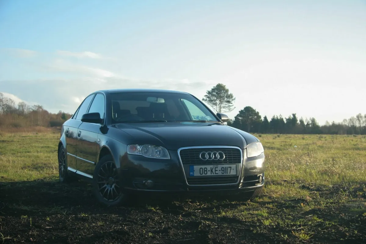 Audi A4 2.0 TDI automatic 2008 - Image 1