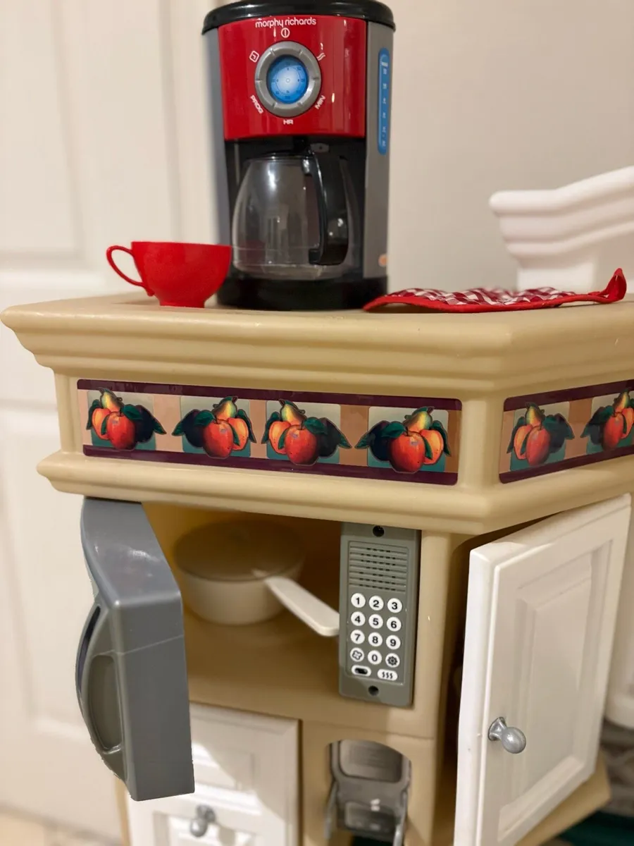 Toy Kitchen - Image 4