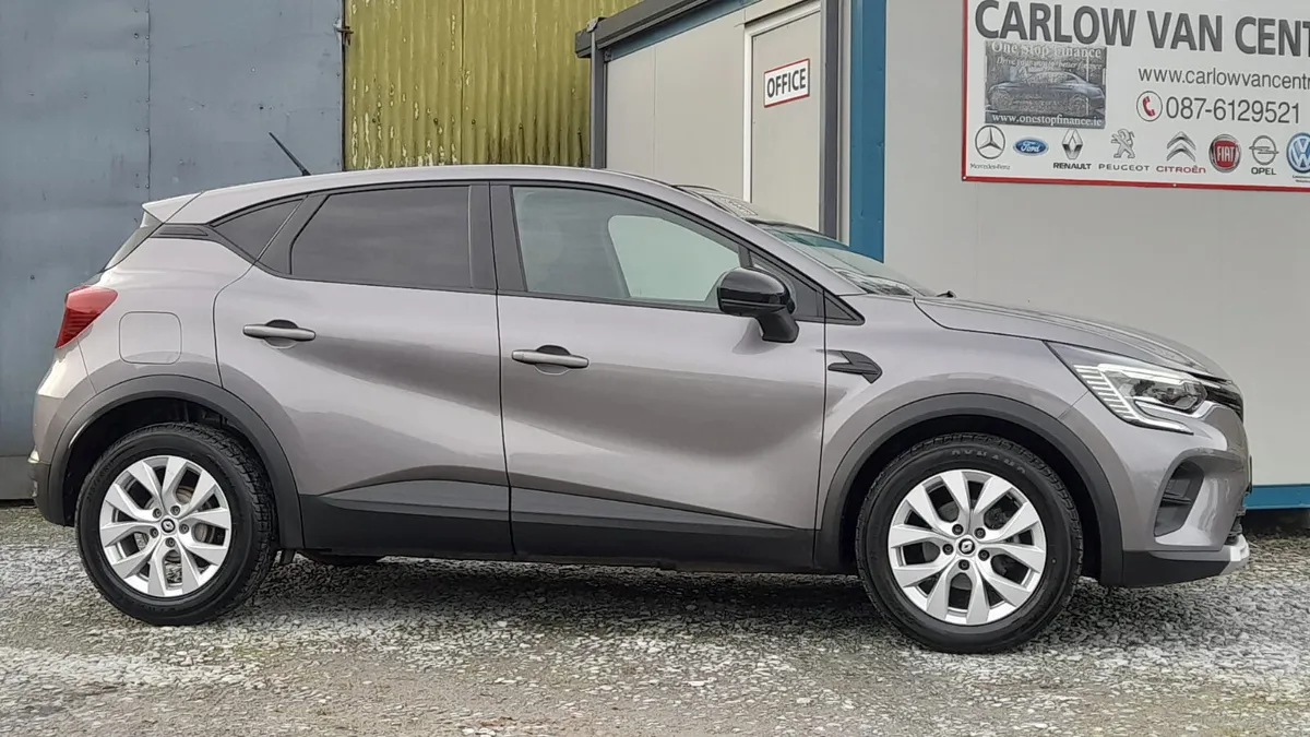 222 Renault Captur 1.0 TCe 90 DFull Iconic - Image 1