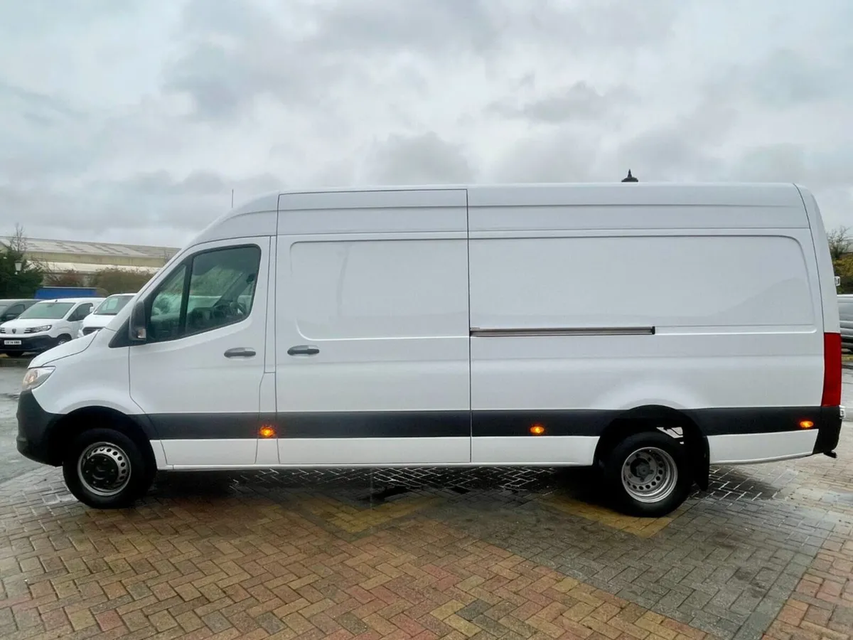 Mercedes-Benz Sprinter PROGRESSIVE LWB HIGH ROOF - Image 2