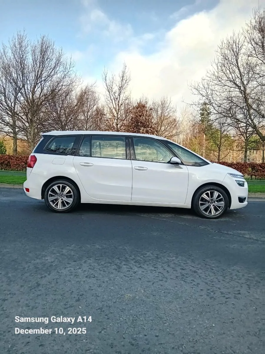 CITROEN C4 PICASSO 7 SEATER 1.6 DIESEL - Image 2