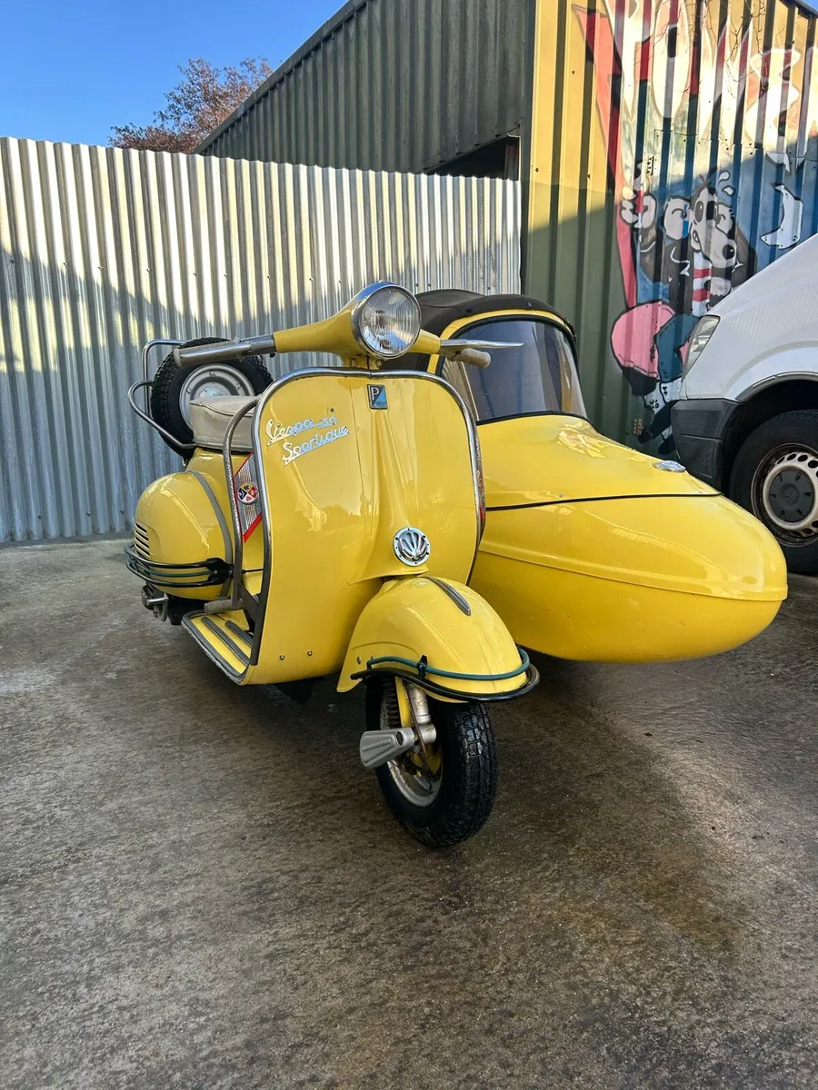 1961 Vespa sportique with bambini sidecar - Image 1