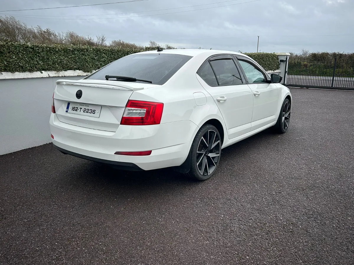 Skoda Octavia 2016 vrs kit - Image 2