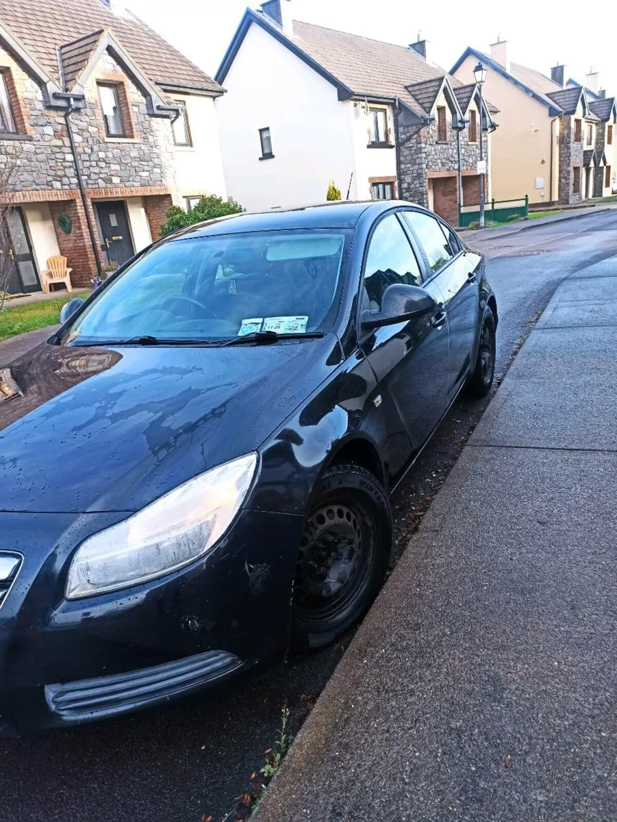 2012 Opel insignia 1.4.petrol. - Image 2