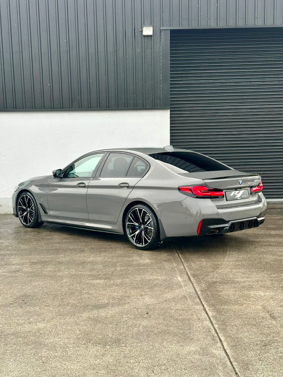 2021 BMW 520D MSPORT MPERFORMANCE - Image 4