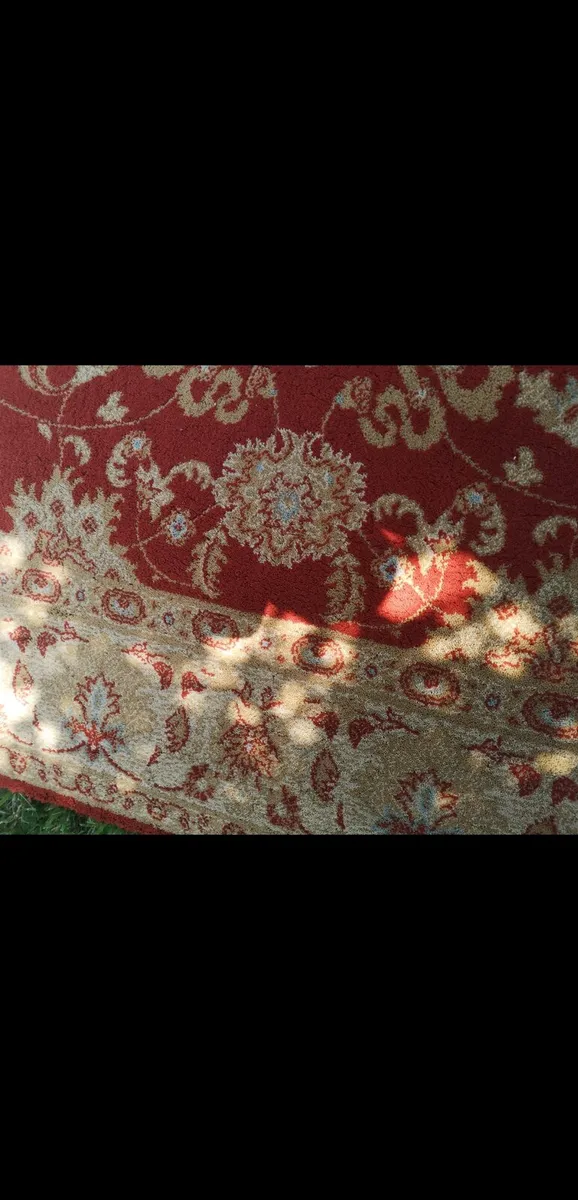 6'x 4' Wool Blend Rug - Image 1