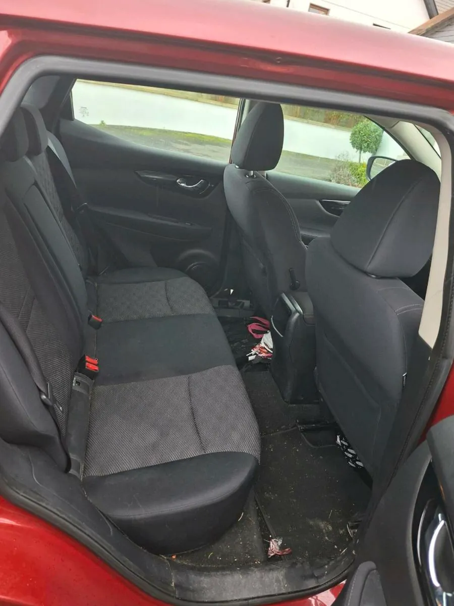Nissan Qashqai 135km Taxed 7/26 - Image 3