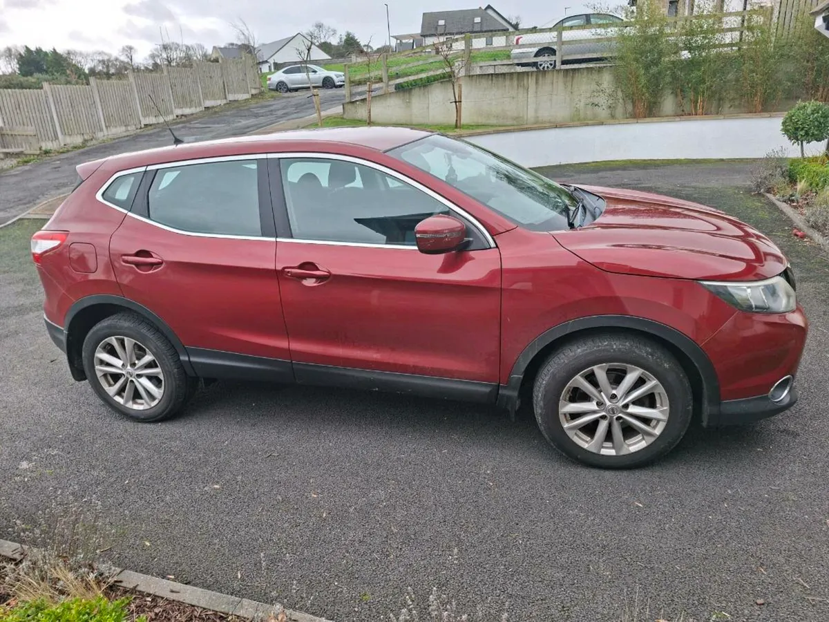 Nissan Qashqai 135km Taxed 7/26 - Image 1