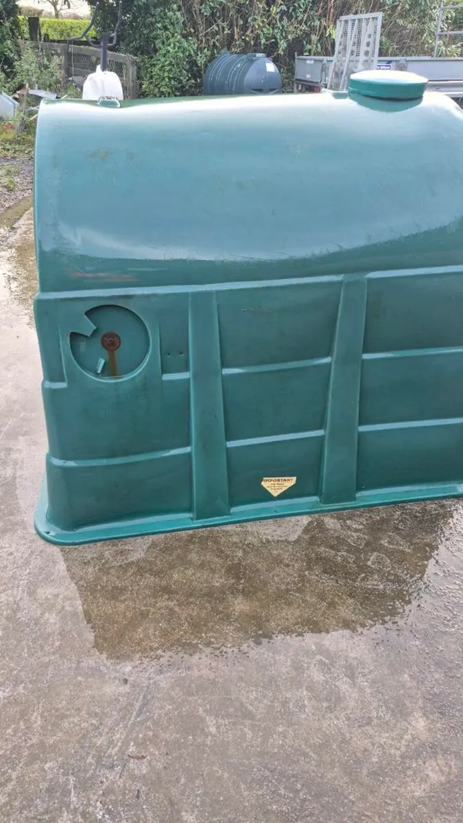 Calf hutch - Image 2