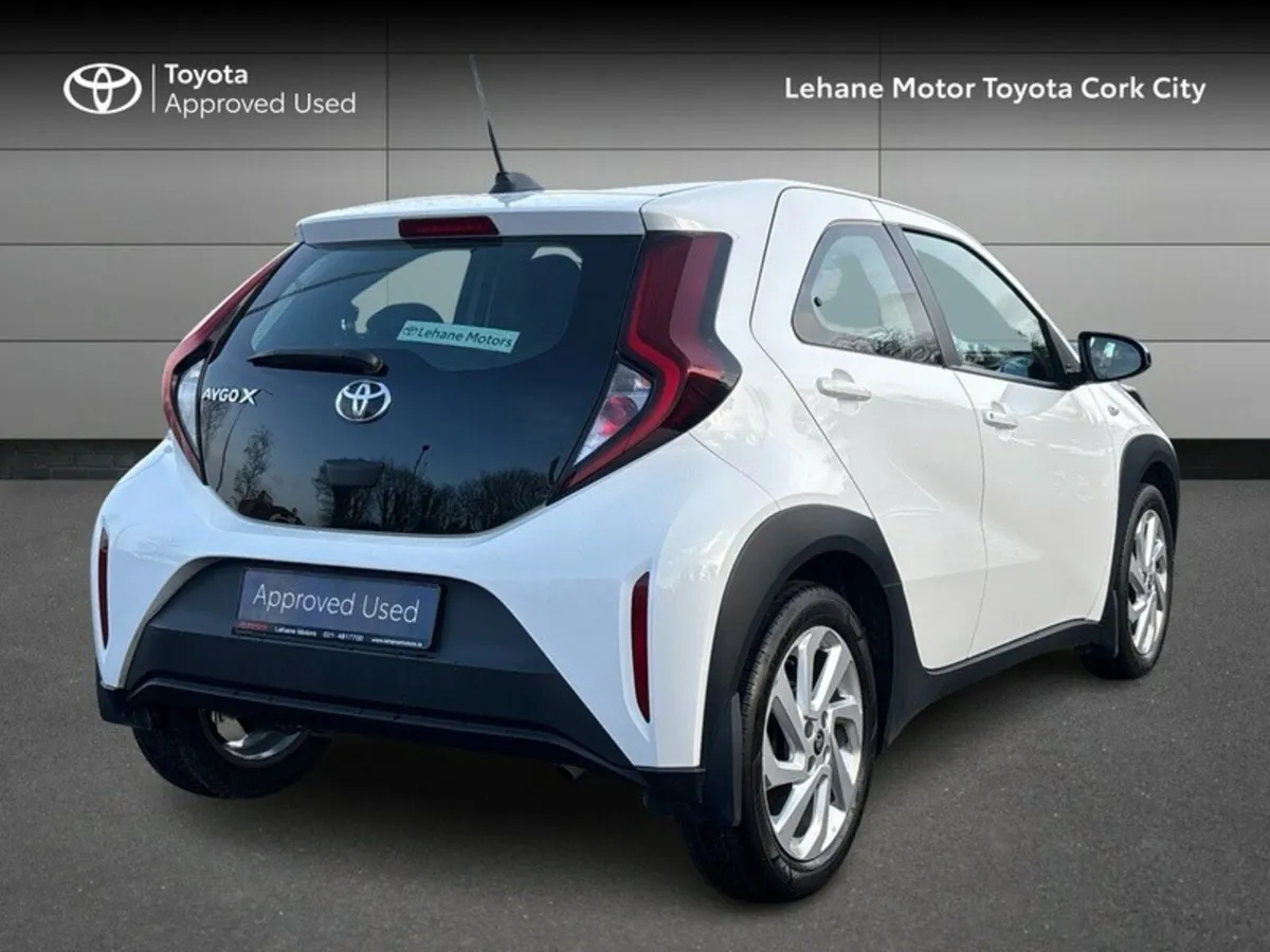 Toyota Aygo 1.0 - Image 2