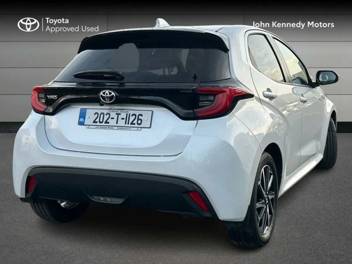 Toyota Yaris NG 1.0 L/SPORT - Image 2