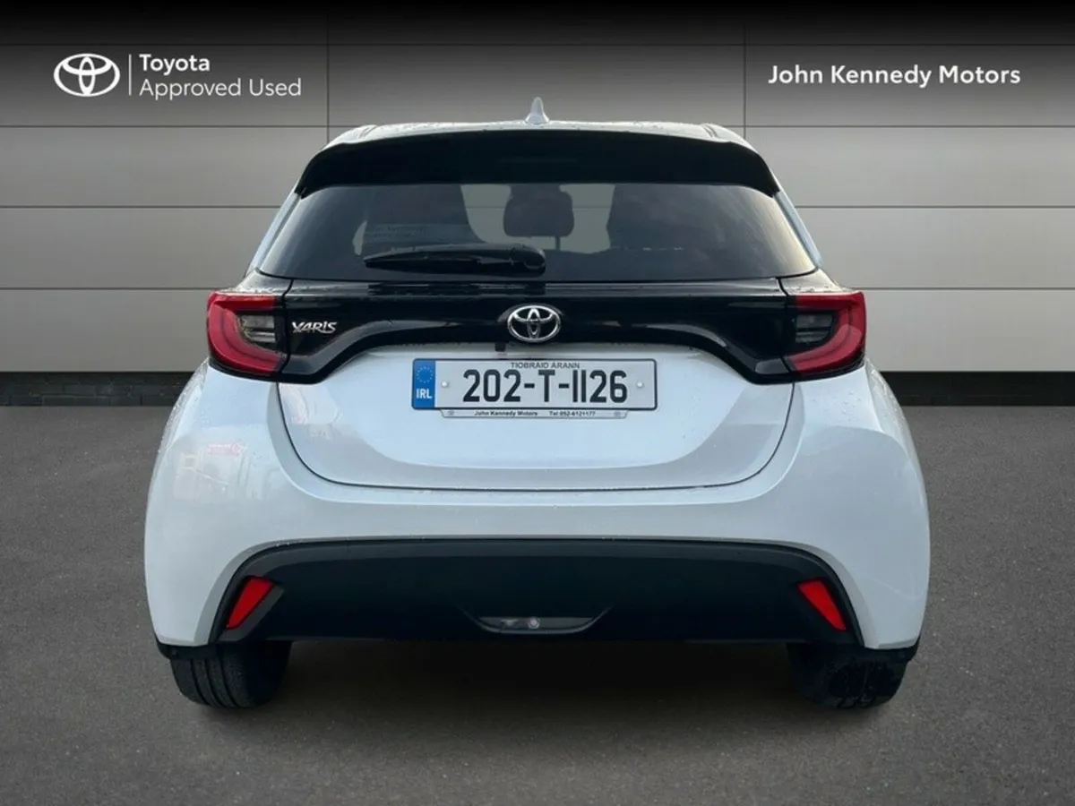 Toyota Yaris NG 1.0 L/SPORT - Image 4