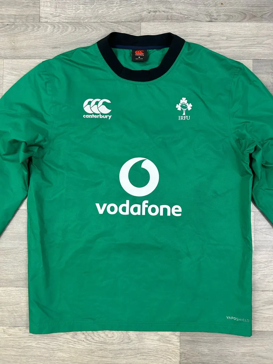 Canterbury Ireland Rugby Waterproof Sweatshirt - Image 2