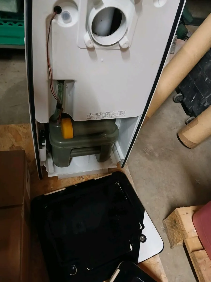 Thetford Camper toilet - Image 2