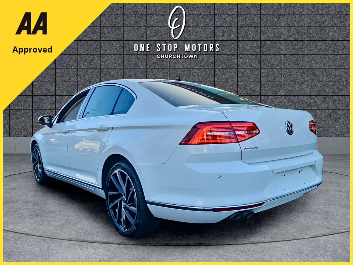 182 VW Passat 2.0TDI *HIGHLINE AUTO 31,000KMS* - Image 2