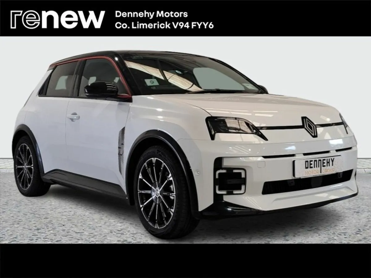 Renault 5 ETECH 52kwh 150hp Iconic - Image 1