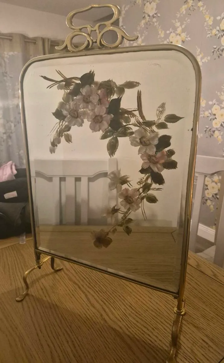 Victorian firescreen - Image 1