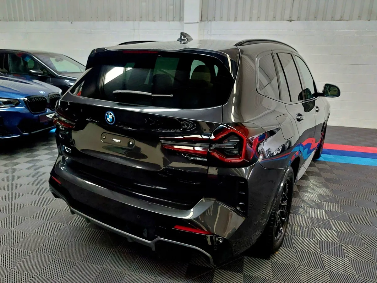 2023 iX3 M SPORT ( NEW MODEL ) PANORAMIC  SUNROOF - Image 3