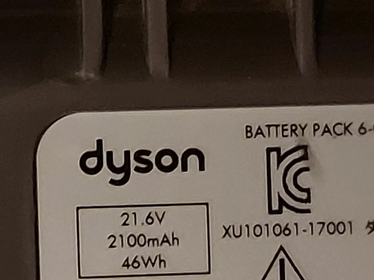 Dyson V7 motorhead extra vacuum cleaner - Image 4