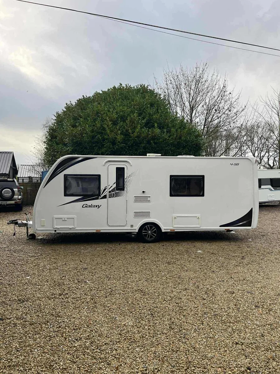2017 Lunar Galaxy 4 Berth Single Bed Caravan - Image 2