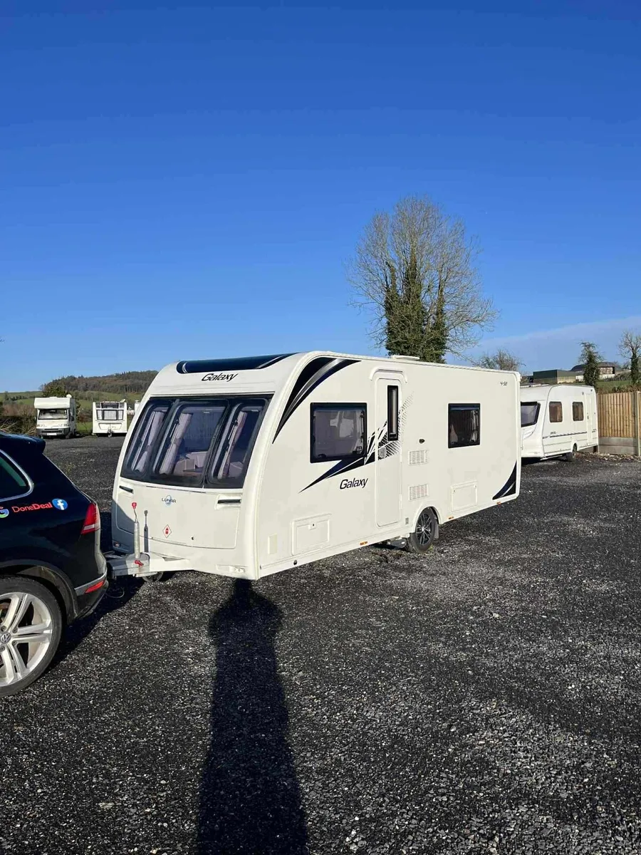 2017 Lunar Galaxy 4 Berth Single Bed Caravan - Image 4
