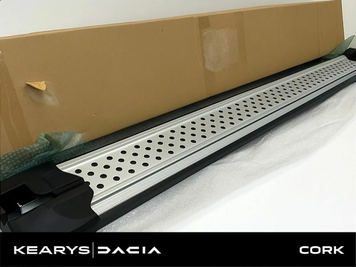 SIDE STEPS WITH FITTING KITS - Image 3