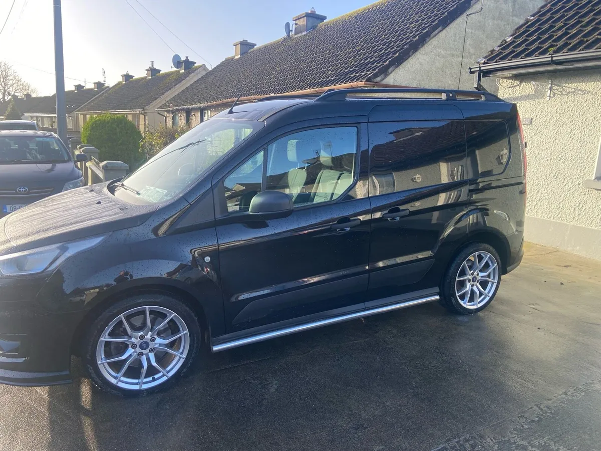 Ford Connect - Image 4