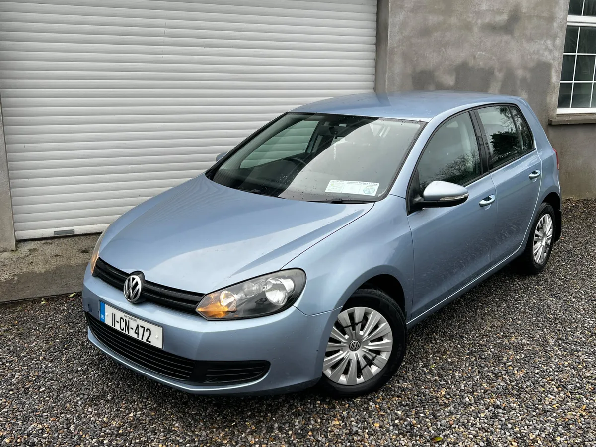 2011 Volkswagen Golf 1.6 TDi - Image 1