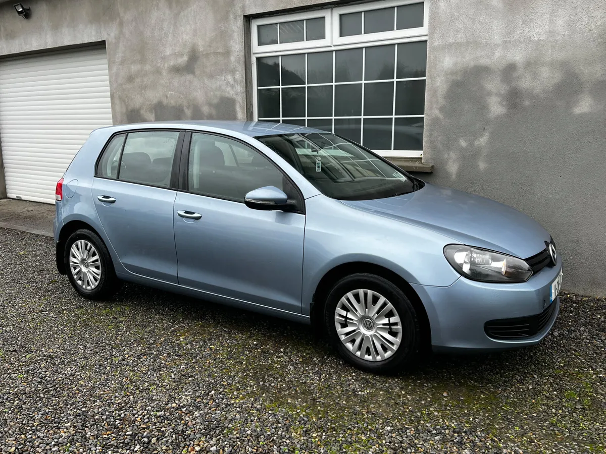2011 Volkswagen Golf 1.6 TDi - Image 3