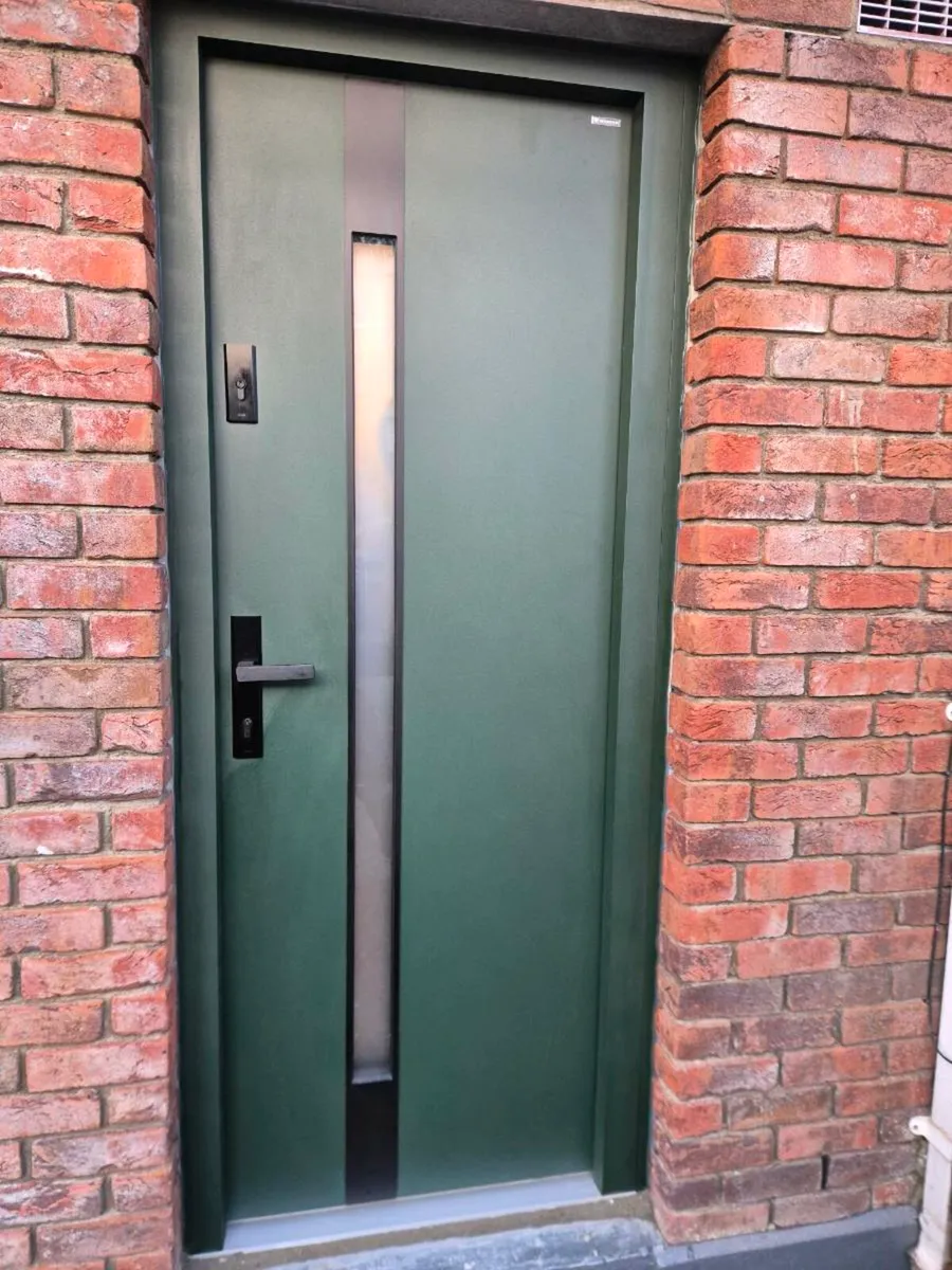 Front door.  Christmas gift - Image 2