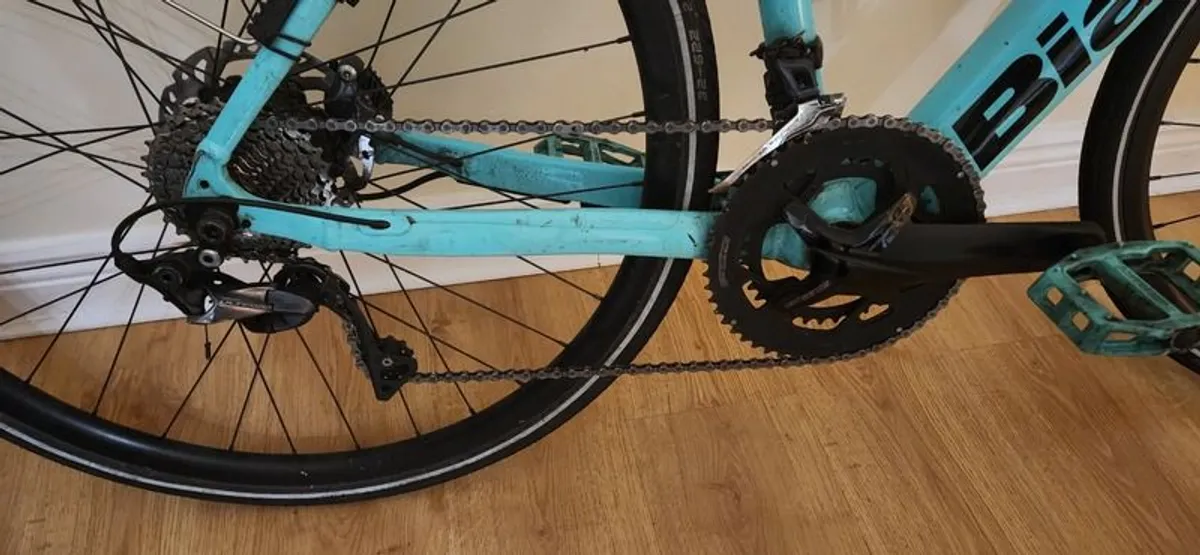 Electric road bike bianchi - Image 2