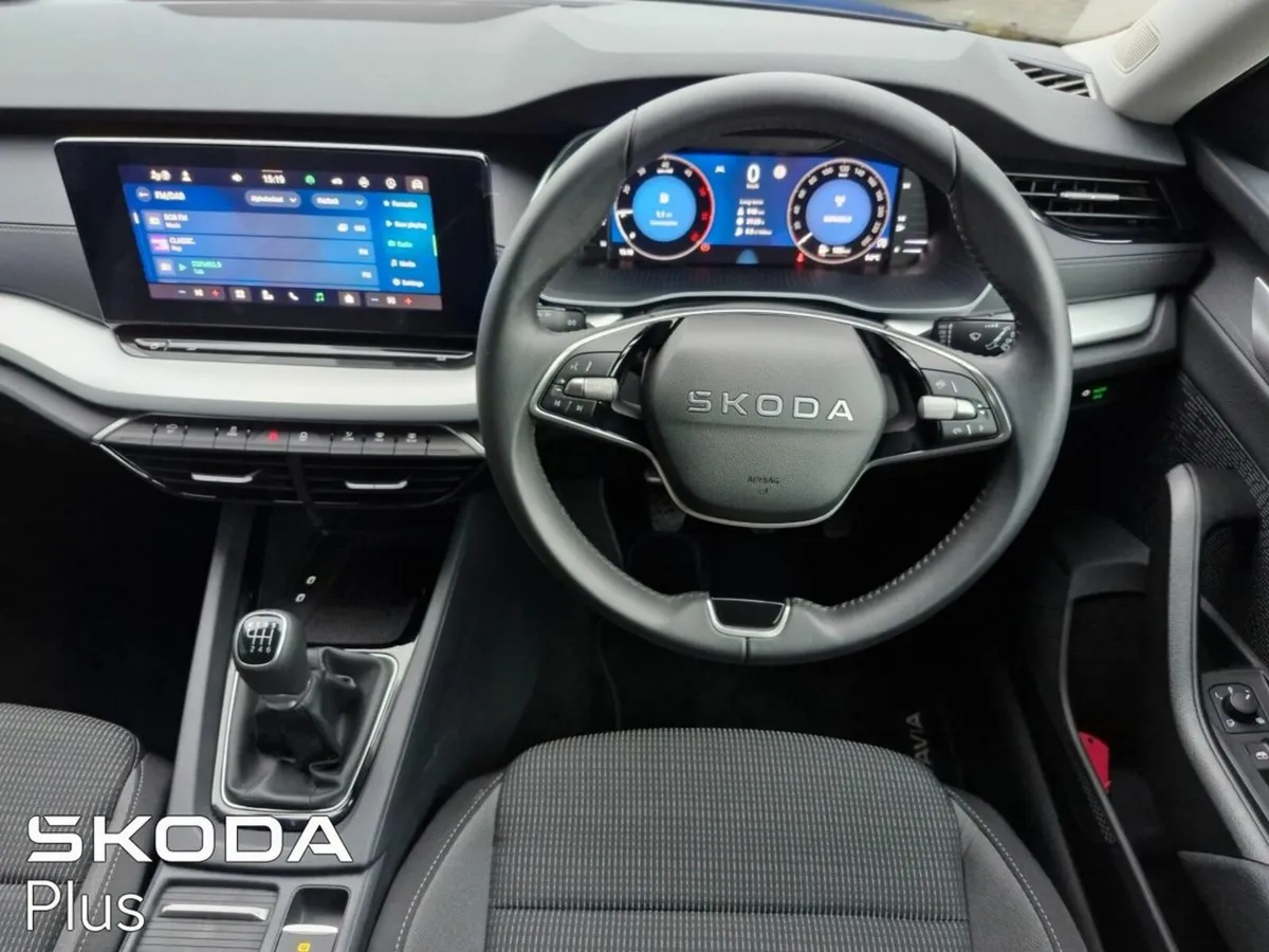 Skoda Octavia Selection 2.0TDI 115HP - Image 2