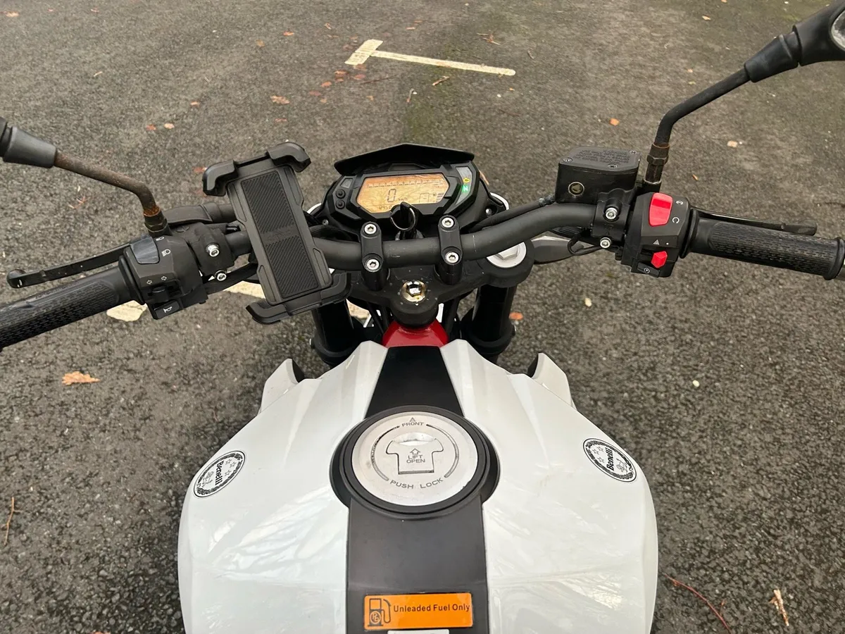 Benelli BN125 - Image 2