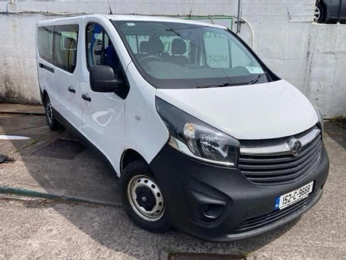 Opel Vivaro 2.0 - Image 1