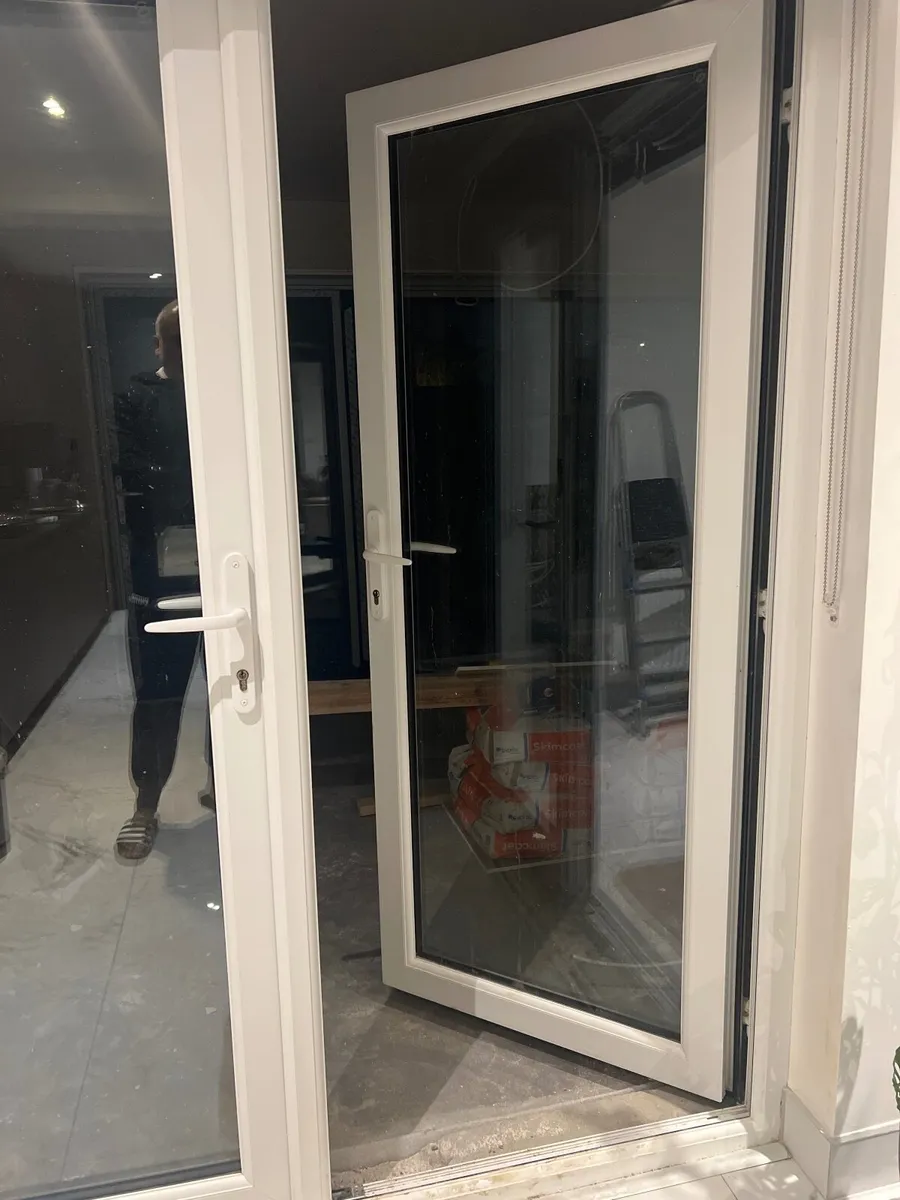 French Door with screen - Image 3