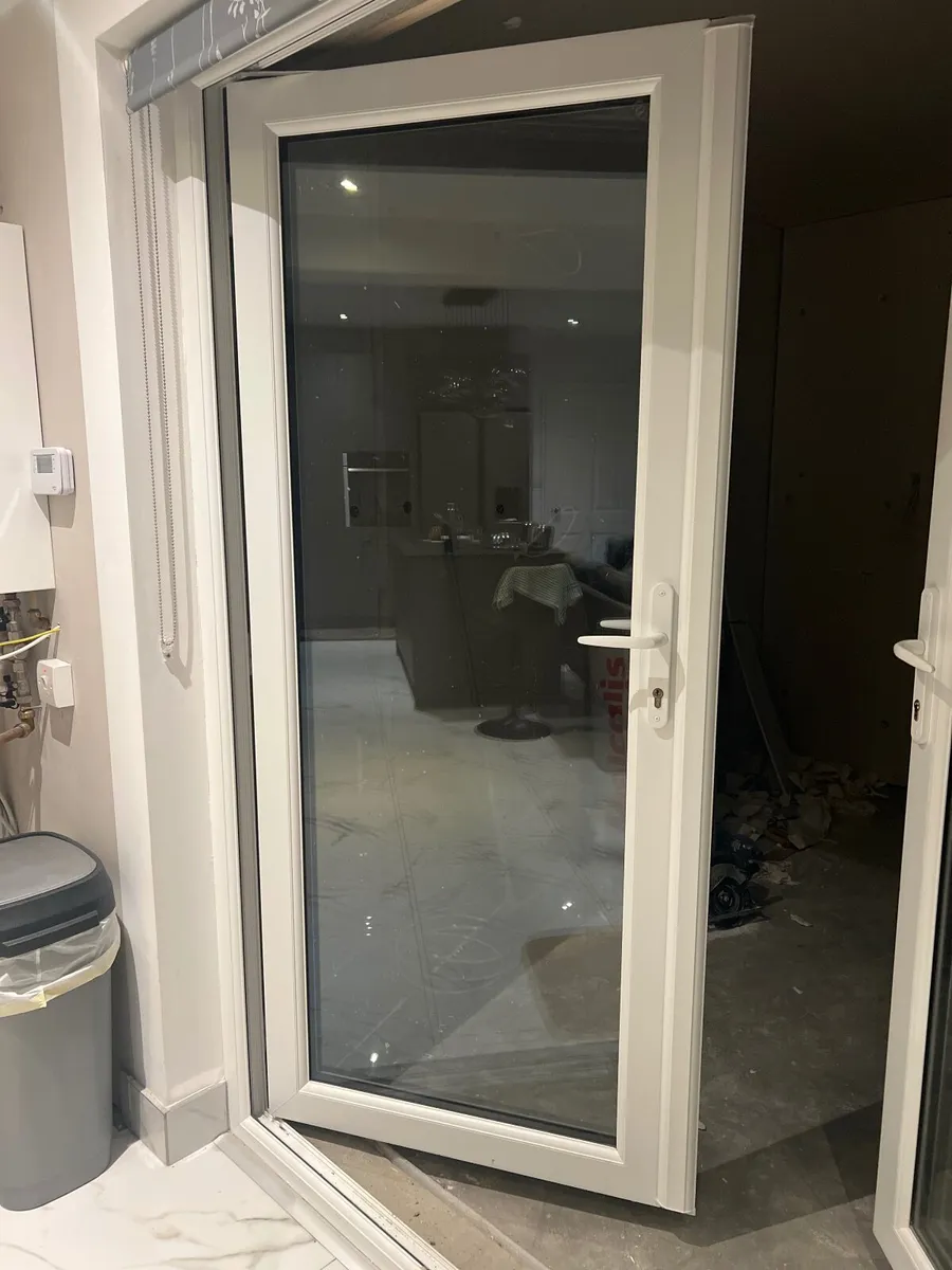 French Door with screen - Image 4