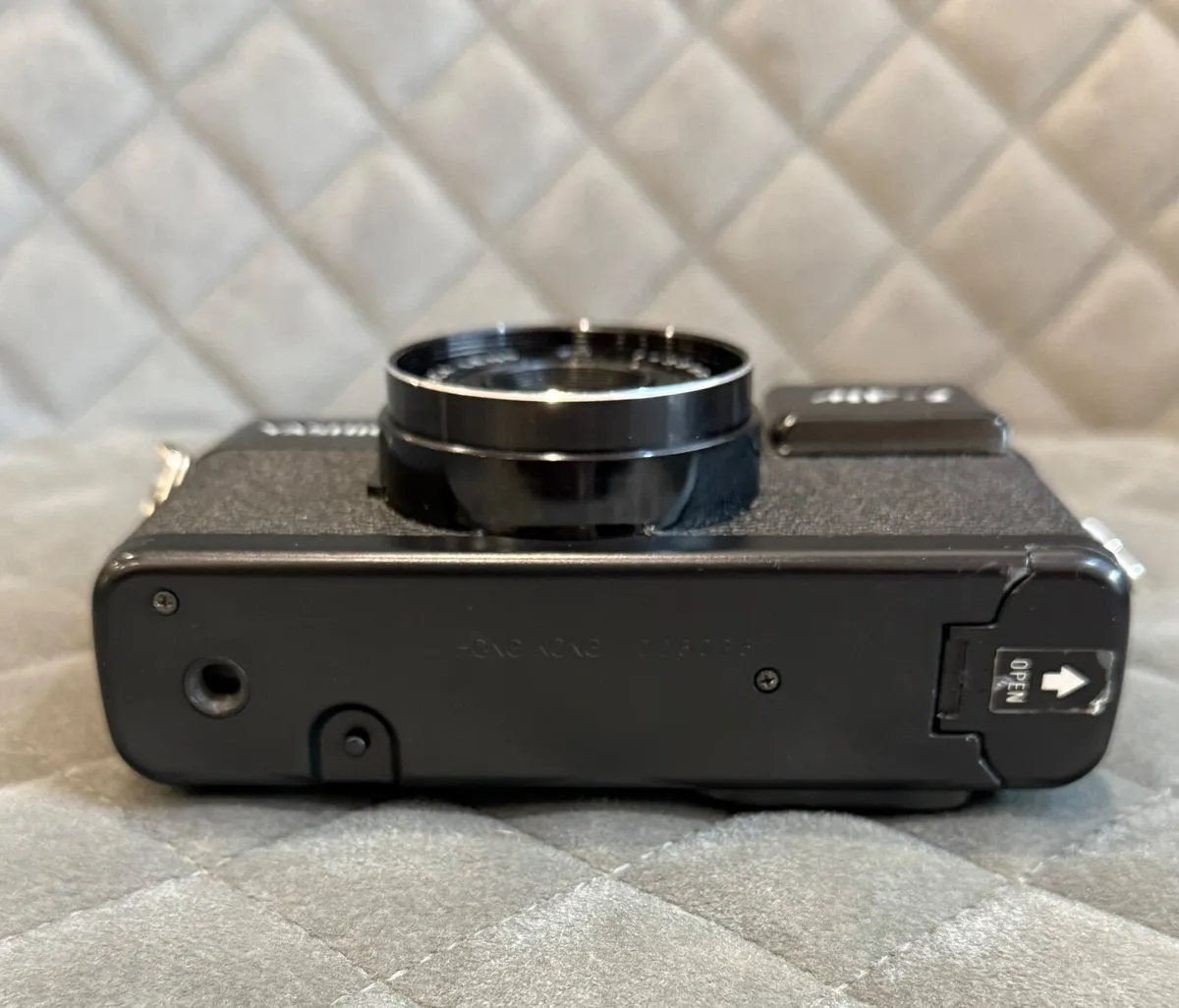 Yashica MF 2 film camera (read) - Image 4