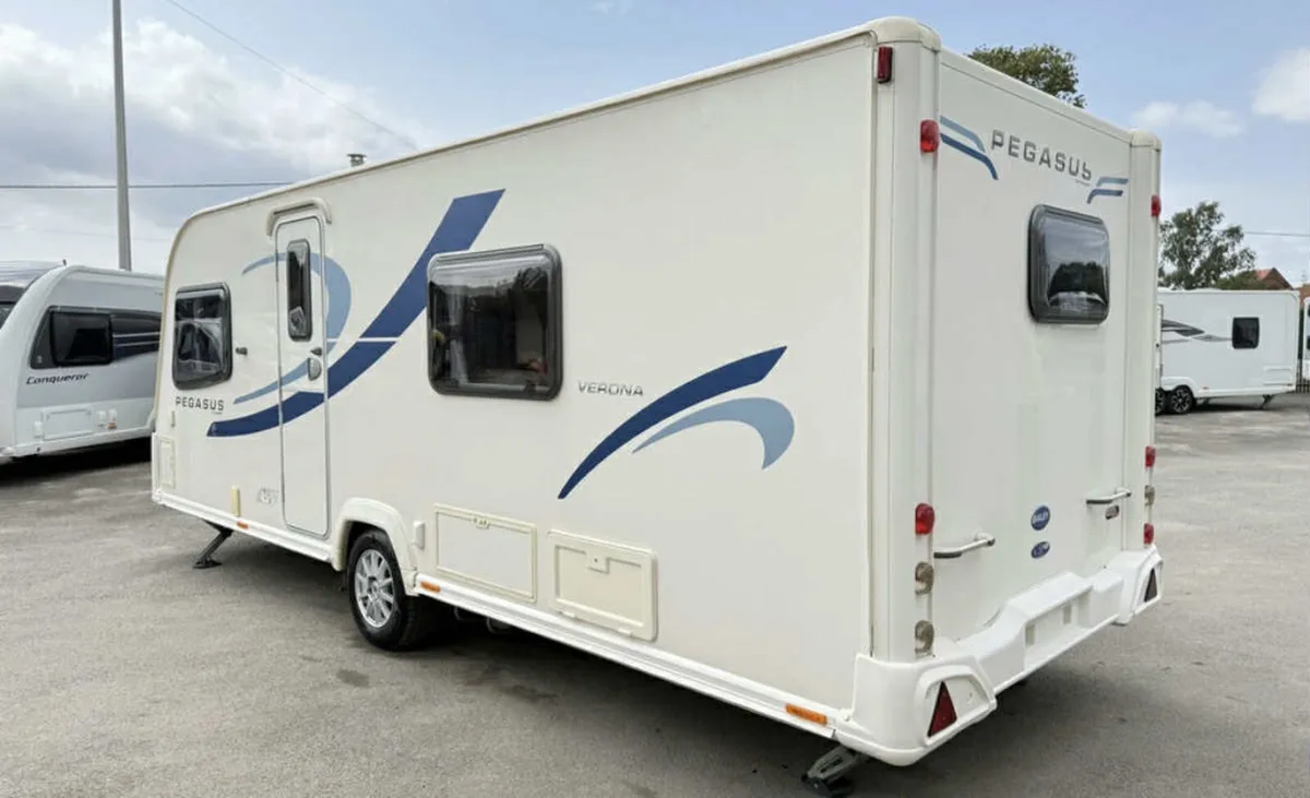 2011 Bailey Pegasus 4 Berth Fixed Bed Caravan - Image 4