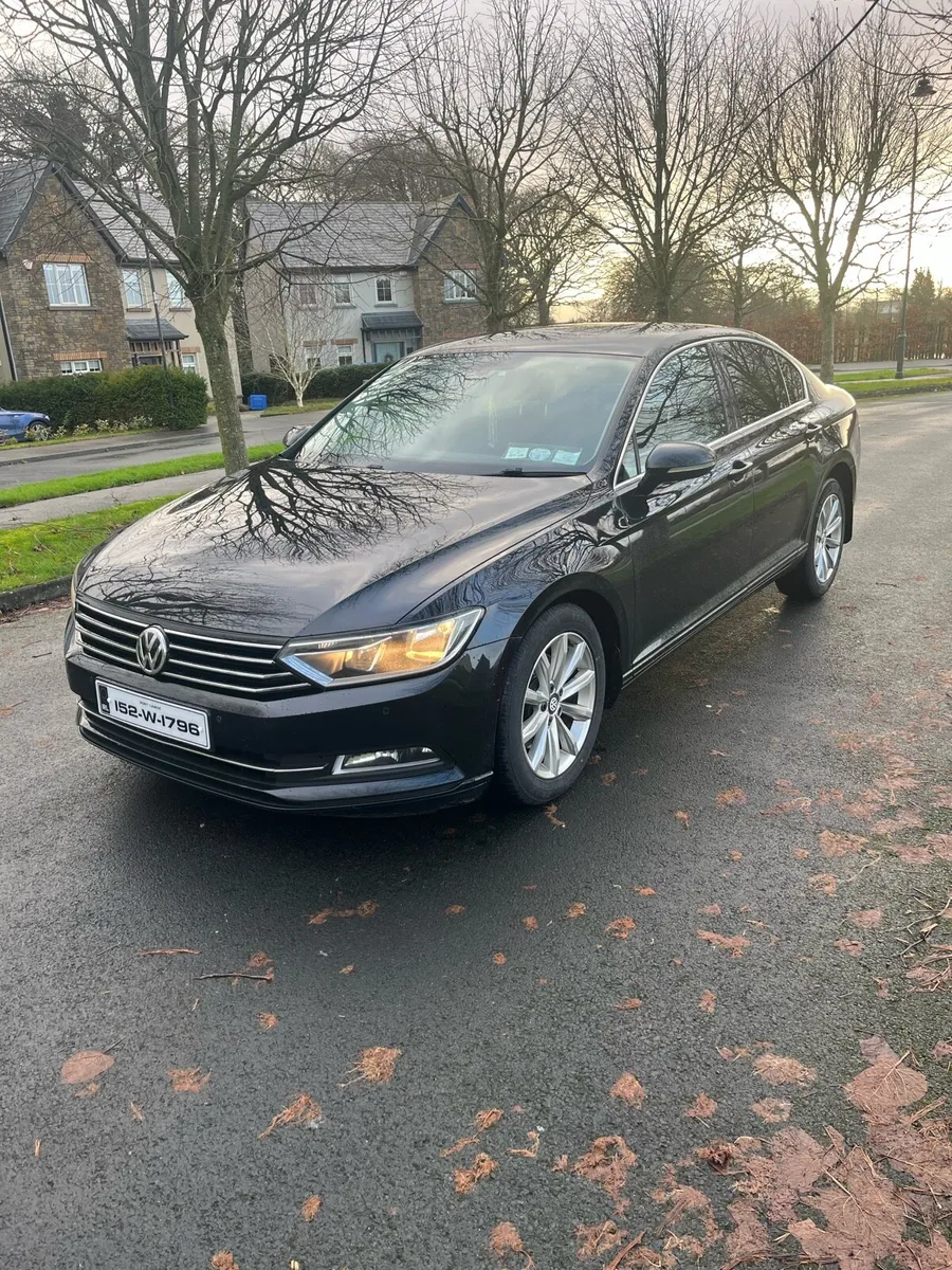 Volkswagen Passat - Image 1