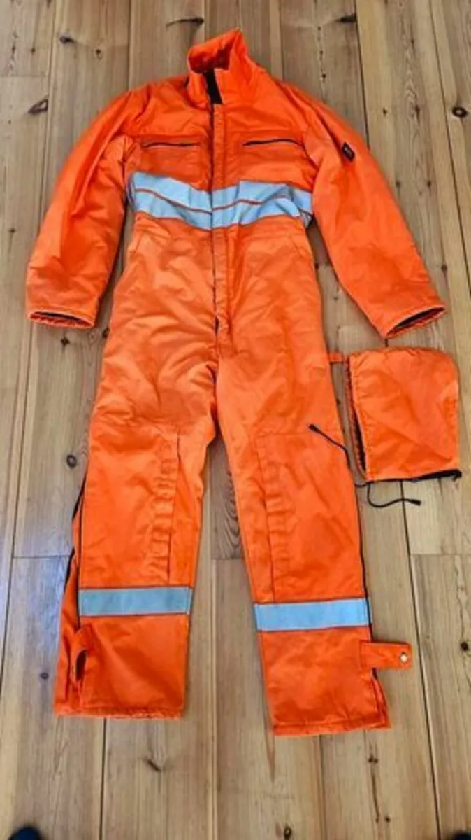 Mascot Winter Thermal Boiler Suit (Size M) Hi Vis - Image 1