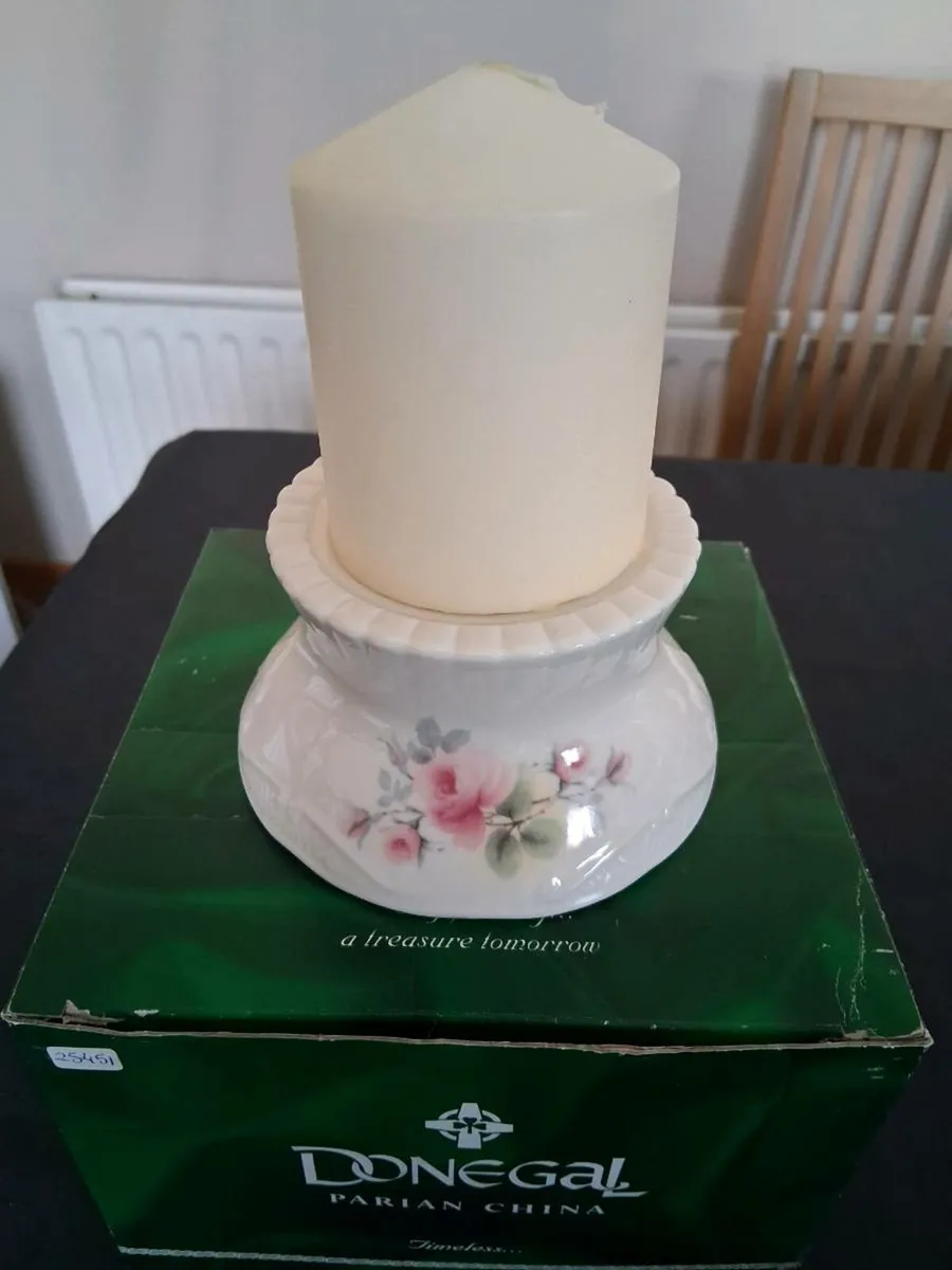 Donegal China Pillar Candle Holder - Image 1