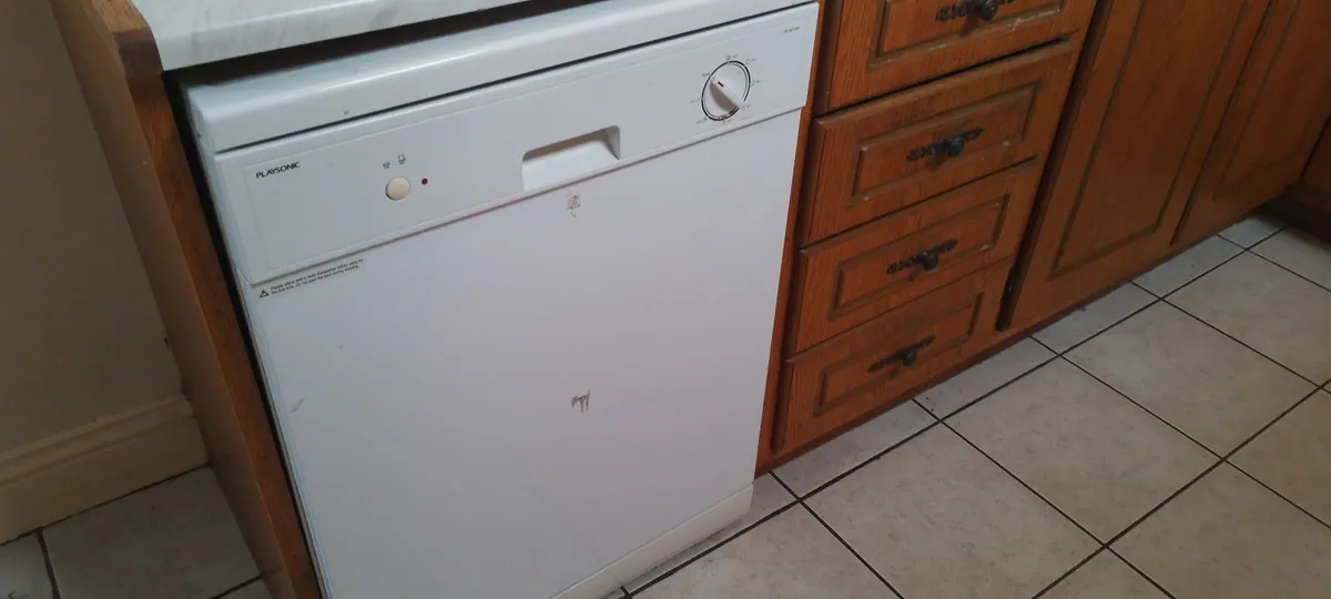 Dishwasher - Image 1