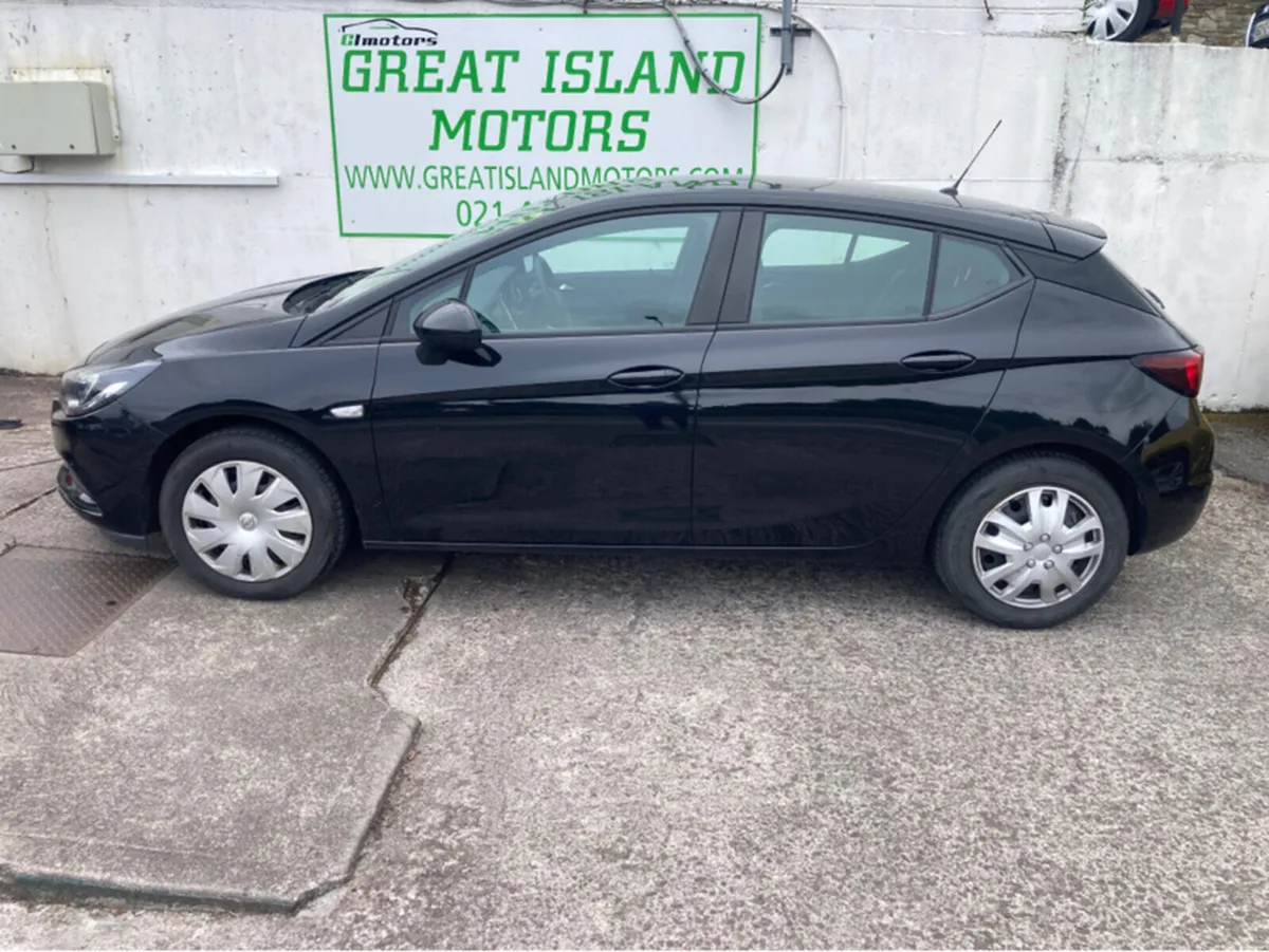 Opel Astra 1.0 - Image 4